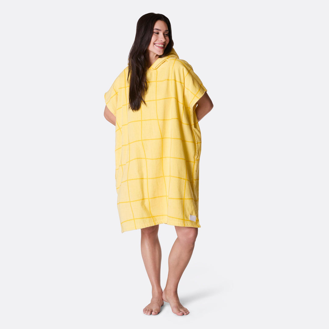 Gul Pool Badponcho